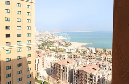 Apartment - 1 Bedroom - 2 Bathrooms for rent in East Porto Drive - Porto Arabia - The Pearl Island - Doha