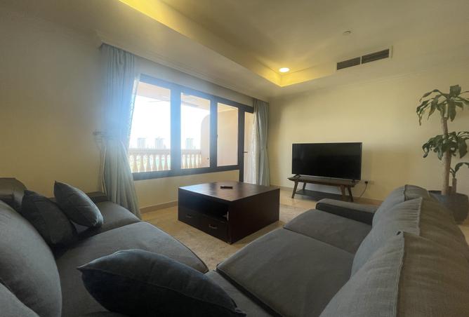 958112 - Property Image 2