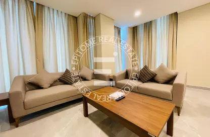 Apartment - 2 Bedrooms - 3 Bathrooms for rent in Giardino Apartments - The Pearl Island - Doha