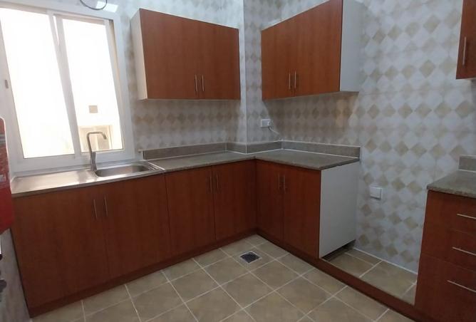 988645 - Property Image 3