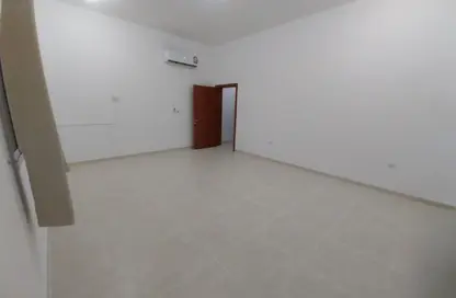 Apartment - Studio - 1 Bathroom for rent in Al Markhiya Street - Al Markhiya - Doha