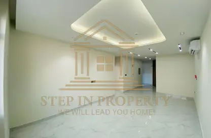 شقة - 2 غرف نوم - 3 حمامات للايجار في المسيلة - المسيلة - الدوحة