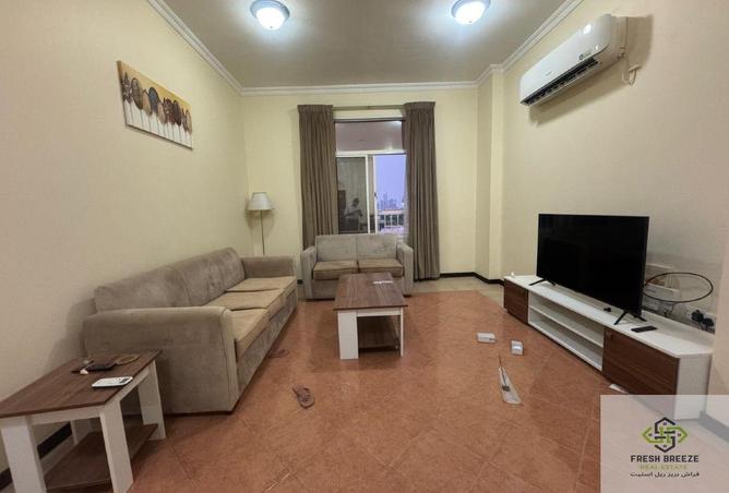 966835 - Property Image 2