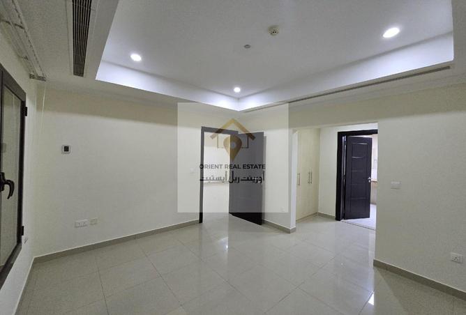 991141 - Property Image 3