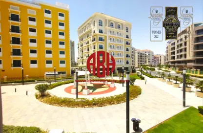 Apartment - 3 Bedrooms - 4 Bathrooms for rent in Giardino Gardens - Giardino Villas - The Pearl Island - Doha