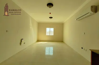 شقة - غرفة نوم - 1 حمام للايجار في أم غويلينا 4 - أم غويلينا - الدوحة