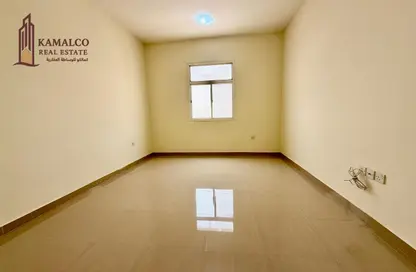 Apartment - 2 Bedrooms - 2 Bathrooms for rent in Al Mansoura - Al Mansoura - Doha