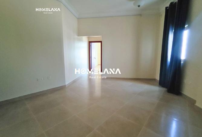951657 - Property Image 3