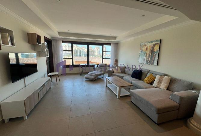 949074 - Property Image 2