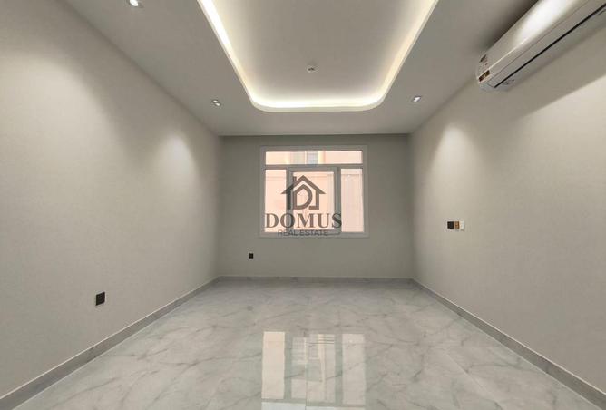 997680 - Property Image 3