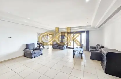 Apartment - 2 Bedrooms - 3 Bathrooms for sale in East Porto Drive - Porto Arabia - The Pearl Island - Doha