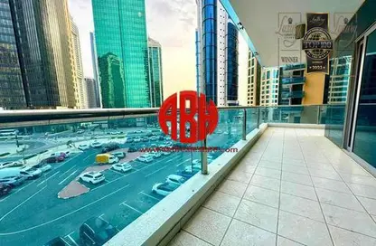 Apartment - 3 Bedrooms - 5 Bathrooms for rent in West Bay Tower - West Bay - West Bay - Doha