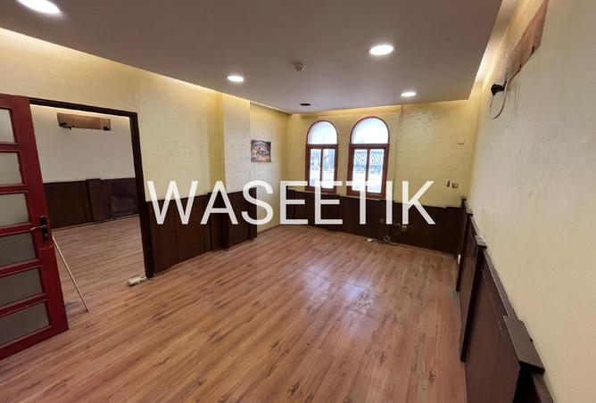 994758 - Property Image 3