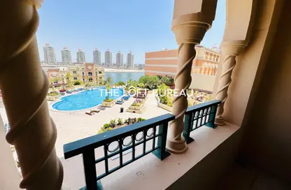 شقة - 3 غرف نوم - 4 حمامات للايجار في فيفا غرب - فيفا بحرية - جزيرة اللؤلؤة - الدوحة