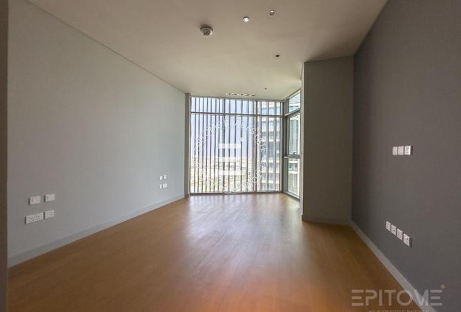 971911 - Property Image 3