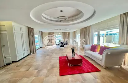 شقة - 5 غرف نوم - 6 حمامات للايجار في فلل واست باي لاغون - وست باي لاجون - بحيرة وست لاجون - الدوحة