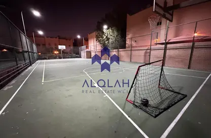 فيلا - 4 غرف نوم - 5 حمامات للايجار في شارع الوعب - الوعب - الدوحة