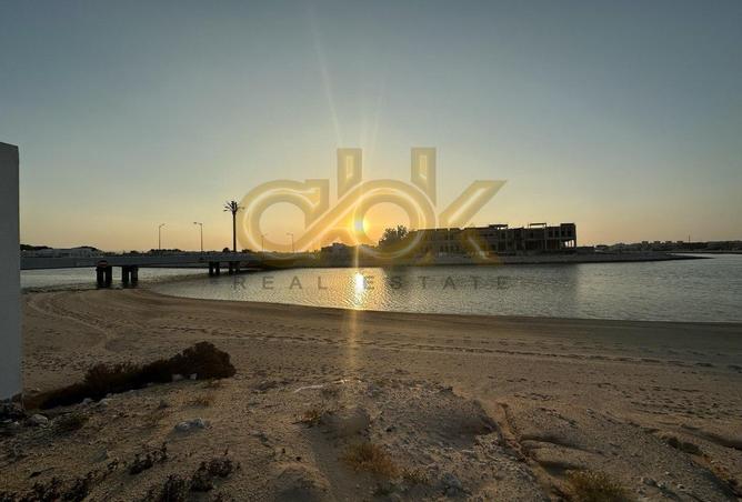 982294 - Property Image 3