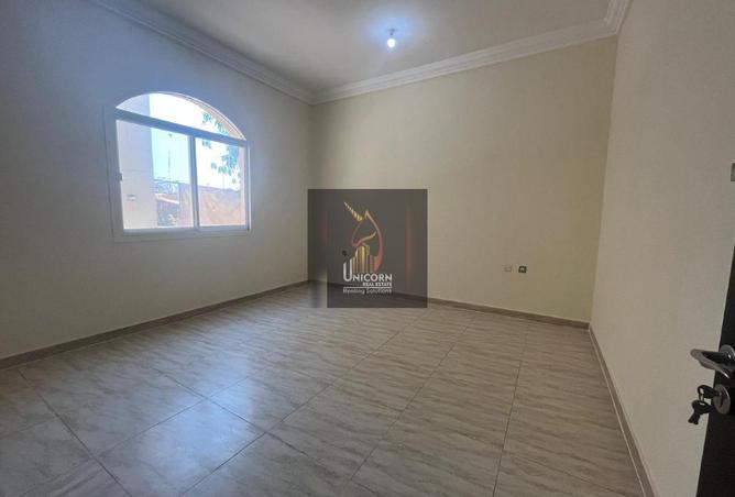 970141 - Property Image 2