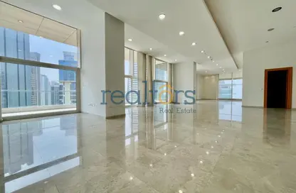 Penthouse - 3 Bedrooms - 4 Bathrooms for rent in Al Shatt Street - West Bay - Doha