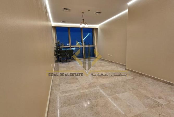944909 - Property Image 2