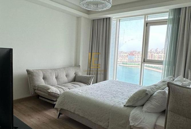 990147 - Property Image 2