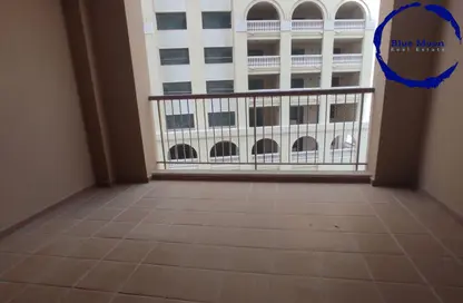 Apartment - 1 Bedroom - 2 Bathrooms for rent in West Porto Drive - Porto Arabia - The Pearl Island - Doha