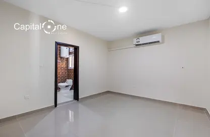 شقة - 2 غرف نوم - 2 حمامات للايجار في شارع  بو هامو - أبو هامور - الدوحة