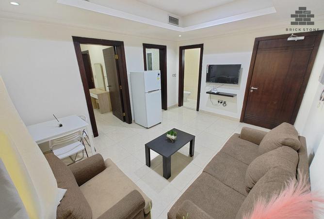 998213 - Property Image 3