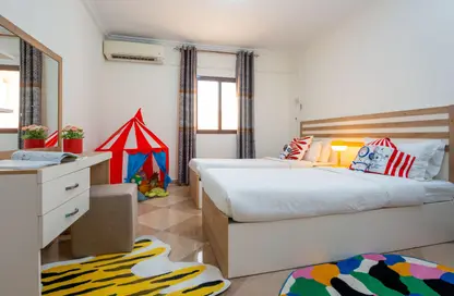Apartment - 3 Bedrooms - 2 Bathrooms for rent in Ezdan Village 28 - Ezdan Village - Al Wakra