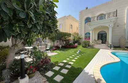Villa - 6 Bedrooms - 5 Bathrooms for sale in Al Maamoura - Al Maamoura - Doha