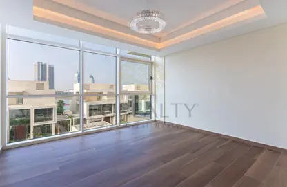 Apartment - 2 Bedrooms - 3 Bathrooms for sale in Crystal Residence - Gewan Island - The Pearl Island - Doha