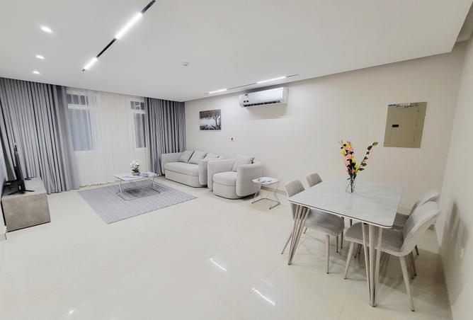 972212 - Property Image 2