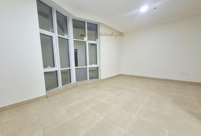 996878 - Property Image 3