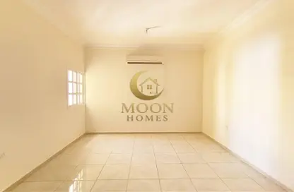 Apartment - 2 Bedrooms - 2 Bathrooms for rent in Muntazah 7 - Al Muntazah - Doha