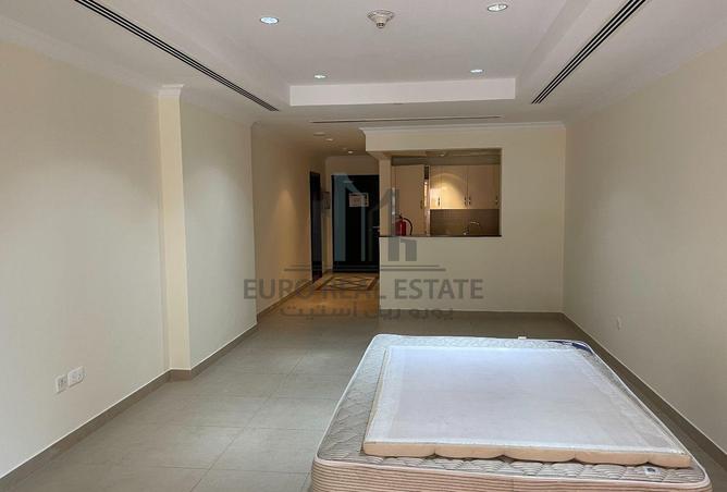 941315 - Property Image 3
