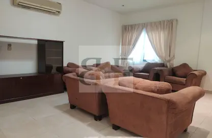 Apartment - 2 Bedrooms - 2 Bathrooms for rent in Al Sadd Road - Al Sadd - Doha Apartment - 2 Bedrooms - 2 Bathrooms for rent in Al Sadd Road - Al Sadd - Doha