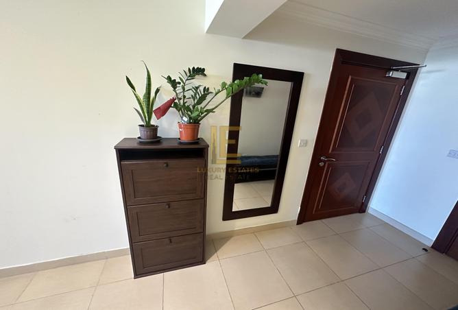 967670 - Property Image 3