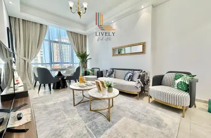 Apartment - 2 Bedrooms - 2 Bathrooms for rent in Lusail Marina Heights - Marina District - Lusail