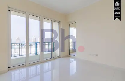 Empty Room image for: Apartment - 3 Bedrooms - 3 Bathrooms for sale in Viva East - Viva Bahriyah - The Pearl Island - Doha, Image 1