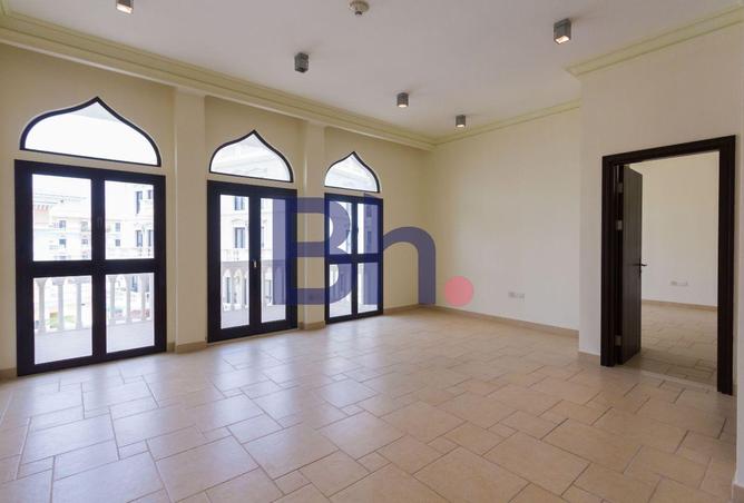 898808 - Property Image 3