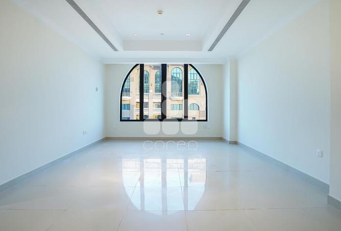 998636 - Property Image 2