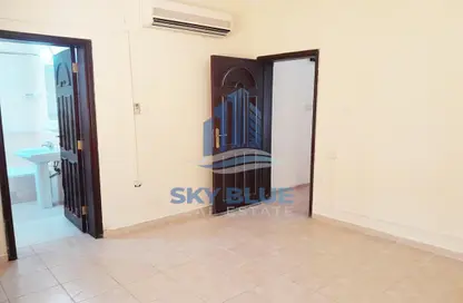 Apartment - Studio - 1 Bathroom for rent in Al Duhail North - Al Duhail - Doha
