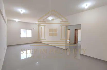Apartment - 3 Bedrooms - 3 Bathrooms for rent in Al Nasr Street - Al Nasr - Doha