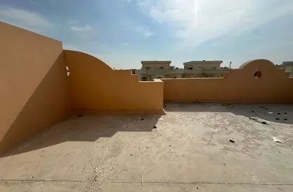 Apartment - 1 Bedroom - 1 Bathroom for rent in Wholesale Market Street - Abu Hamour - Doha