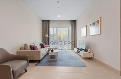 Apartment - 2 Bedrooms - 2 Bathrooms for rent in Viva Central - Viva Bahriyah - The Pearl Island - Doha