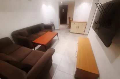 Apartment - 2 Bedrooms - 1 Bathroom for rent in Al Doha Plaza - Al Sadd - Al Sadd - Doha