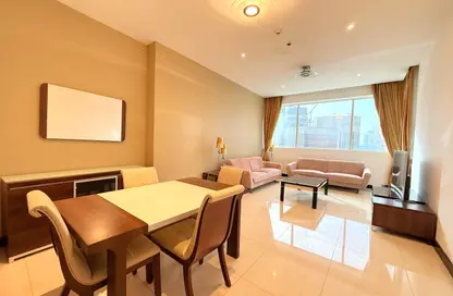 Apartment - 1 Bedroom - 2 Bathrooms for rent in Al Shatt Street - West Bay - Doha