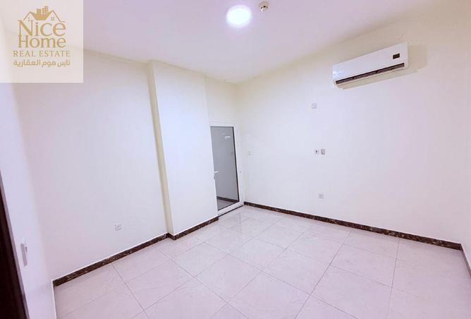 992120 - Property Image 3