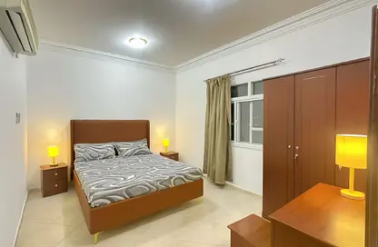 Apartment - 1 Bedroom - 1 Bathroom for rent in OqbaBin Nafie Steet - Old Airport Road - Doha
